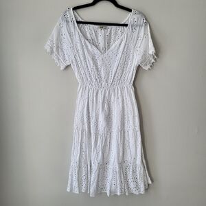 Lungo L'arno White Eyelet V-Neck Tiered Short Sleeved Cotton Summer Dress Small